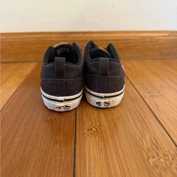 Vans Kids Charcoal Canvas Sneakers -Toddler 8 - Picture 5 of 6